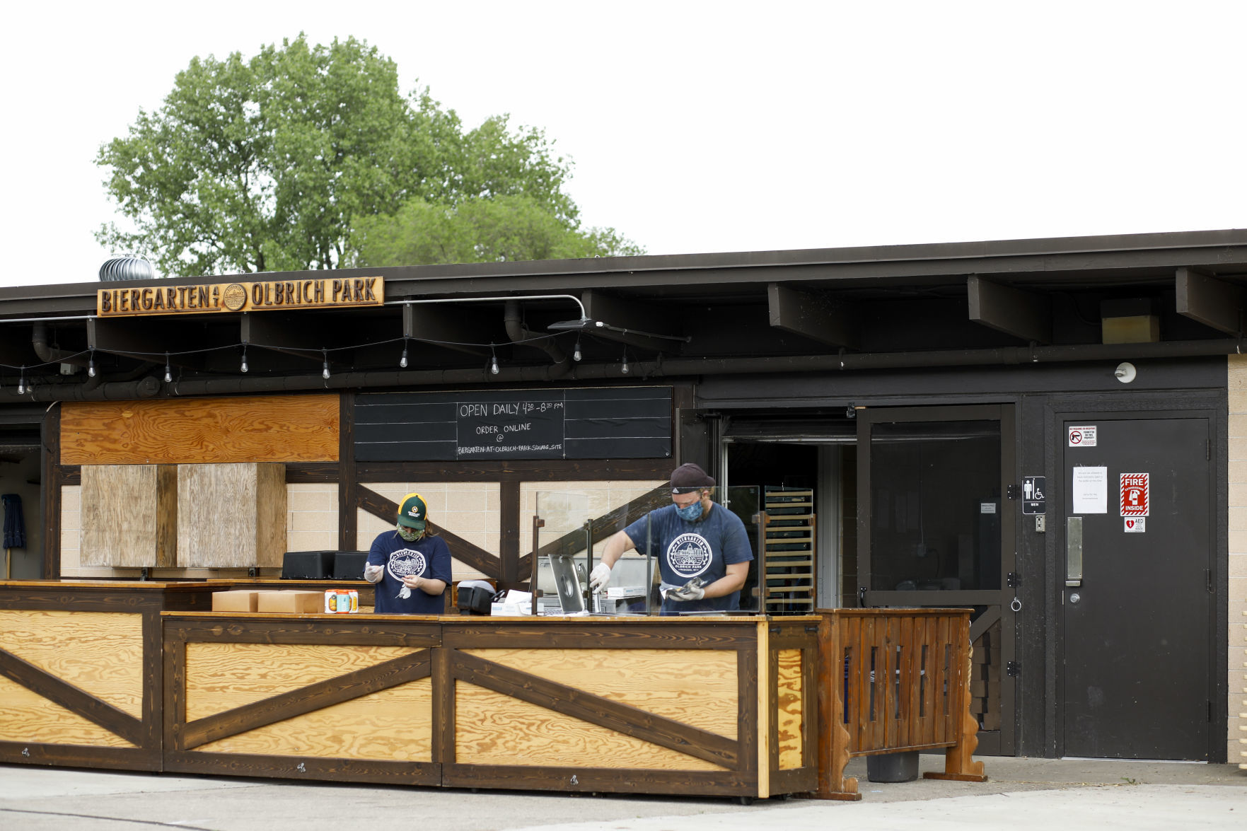 Reopening Bars and Restaurants 052720 26-05272020222618